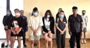 tiep nhan 18 nguoi tu campuchia da so cac co gai bi bat tai co so massage 451
