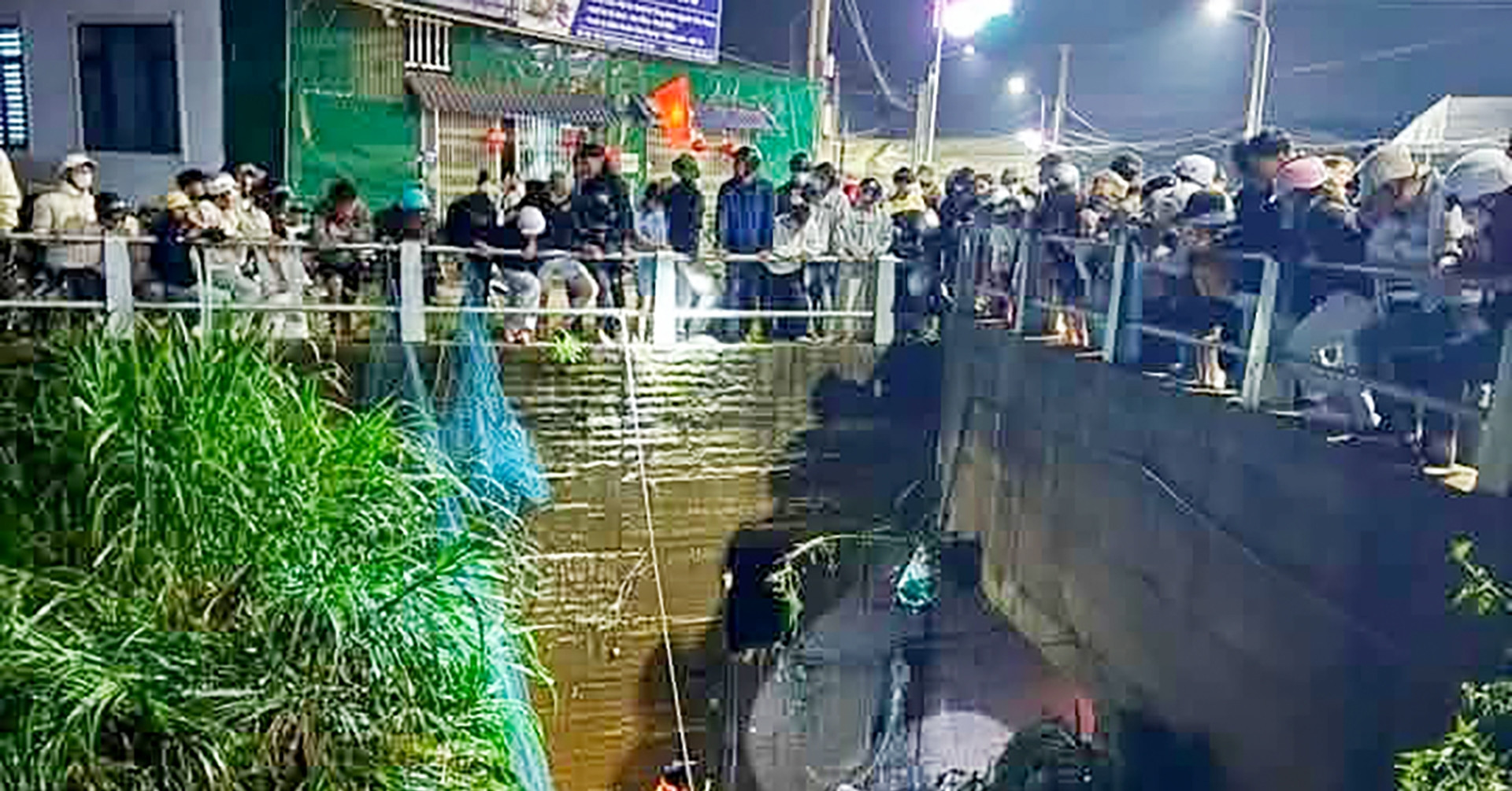 tim kiem be gai 13 tuoi bi nuoc cuon mat tich o da lat 2178