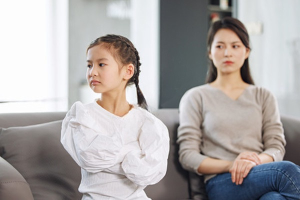 Toi Suyt Tu Bo Cuoc Hon Nhan Khi Vua Bat Dau Vibi Con Rieng Cua Chong Goi La Co Giup Viec 1060