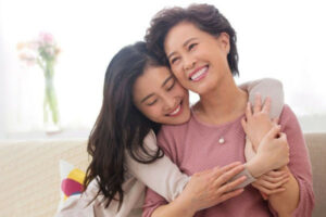 Toi Tung Bi Me Chong Goi La Cay Kho Khong Trai Cho Den Khi Ba Lang Le Khoc Vi Thuong A1E28910E70E438