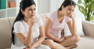 Tôi xúi con trai ly hôn vì con dâu có 6 căn nhà riêng, nghe con đáp lại 3 câu mà chết lặng 4 toi xui con trai ly hon vi con dau co 6 can nha rieng nghe con dap lai 3 cau ma chet lang 529f99eeb3
