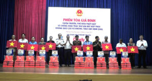 Tphcm To Chuc Phien Toa Gia Dinh Tuyen Truyen Chong Khai Thac Iuu Cho Ngu Dan 2652