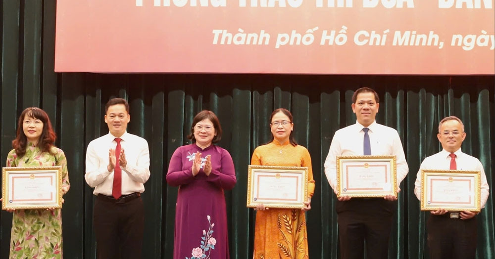 Tphcm Tuyen Duong 221 Dien Hinh Dan Van Kheo Nam 2025 2774