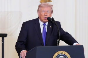 trump phat bieu