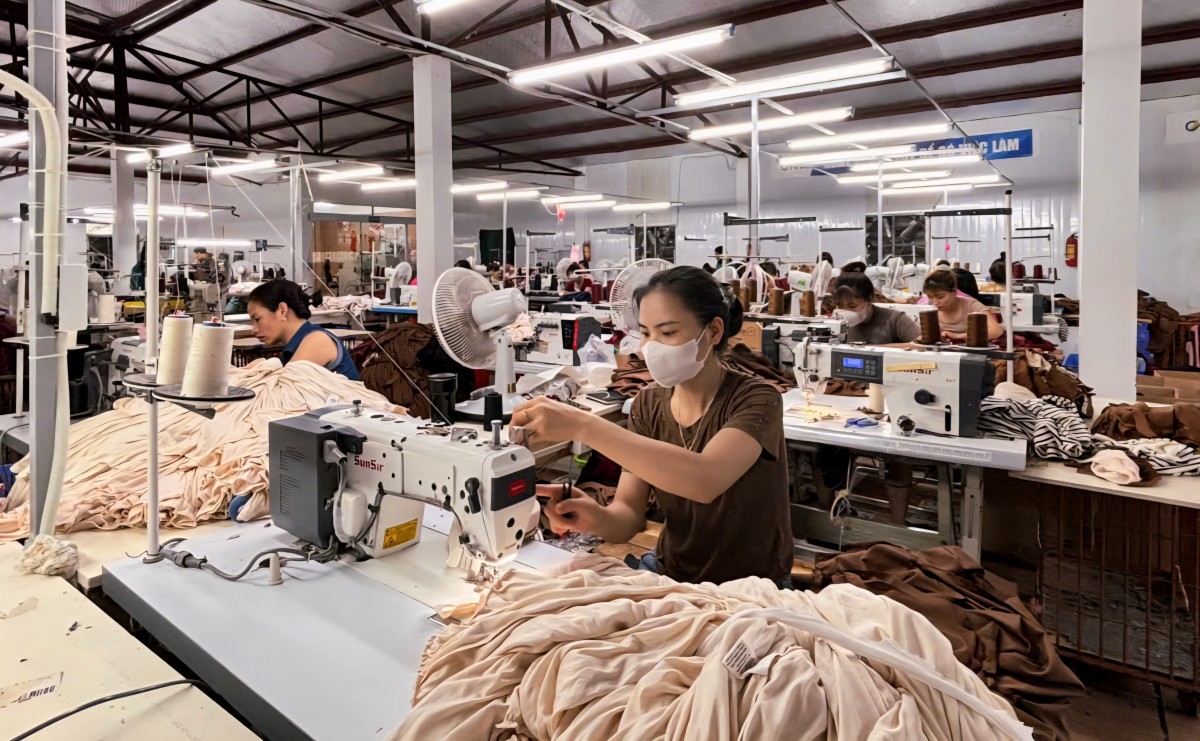 Tu Thuc Tien San Xuat Sang Kien Cua Nguoi Cong Nhan Gioi Lam Loi Cho Doanh Nghiep 20250523160439