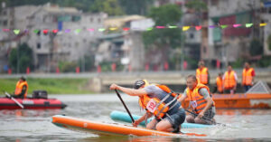 tung bung giai sup race tren song bang giang 811