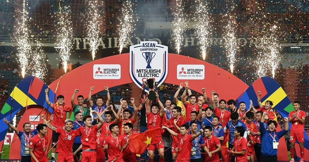tuyen viet nam giam muc uu tien asean cup nen khong 2735