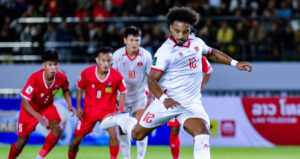 Tuyen Viet Nam Noi Tran Tro Sau Tran Thang Lao Neu Vang Xuan Son 291