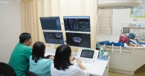 U Xo Tu Cung 17660378054021297893403 83 0 1333 2000 Crop 1766037819063510539817