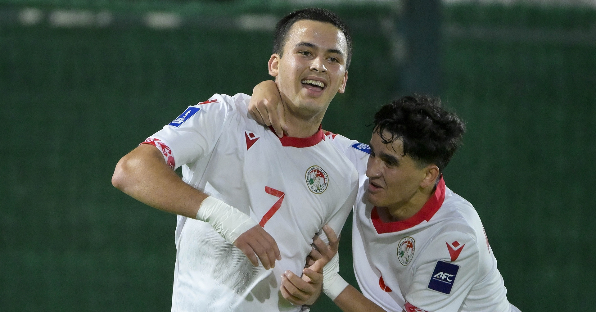 u17 myanmar thua toi thieu tajikistan theo thai lan ra ve 192
