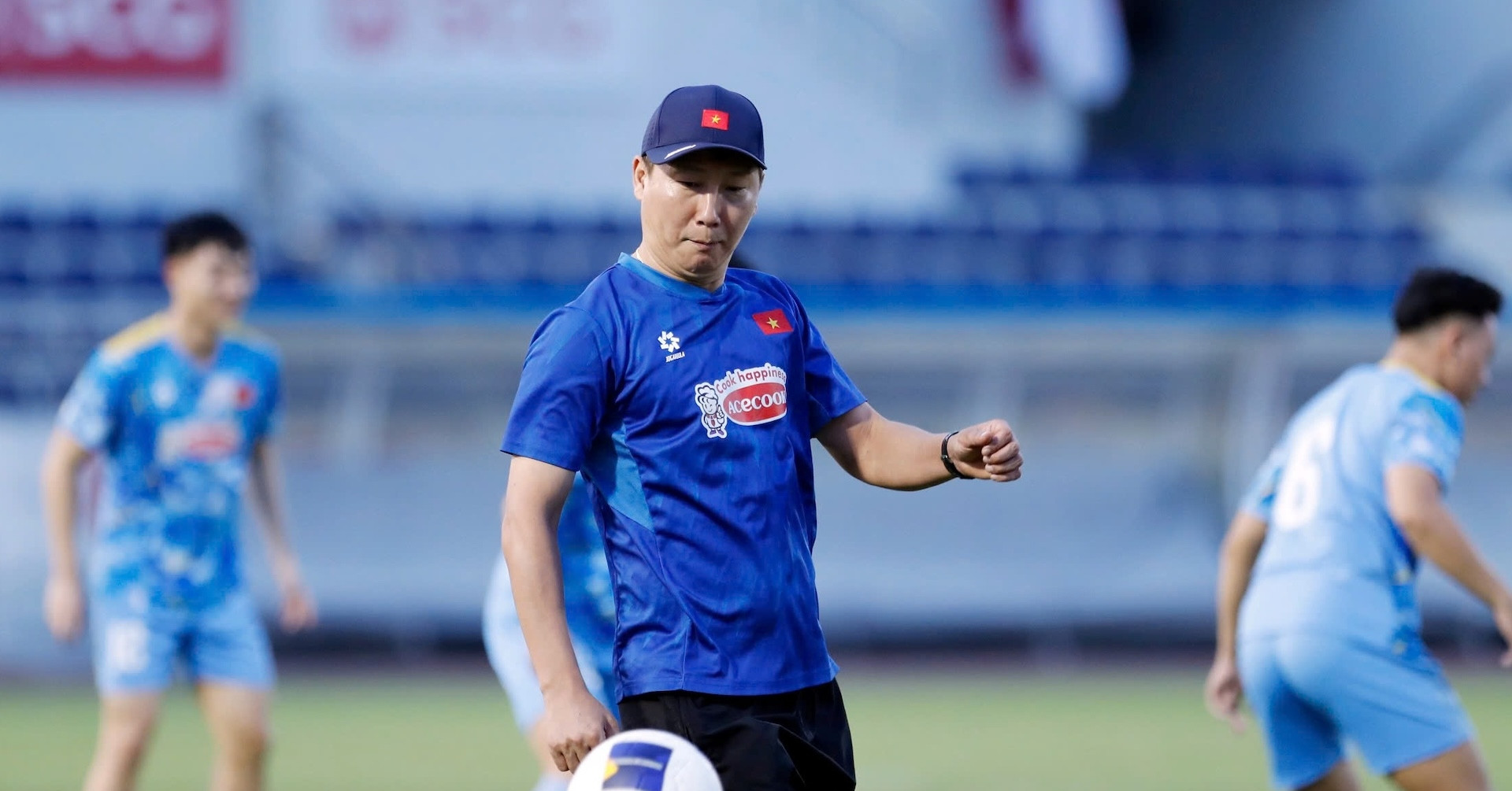 U22 Viet Nam Dau U22 Malaysia Can Phep Thu Lon Tu Ong Kim Sang Sik 3587