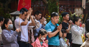 van khan ram thang 4 nam 2026 duoc nhieu nha tin dung 1385