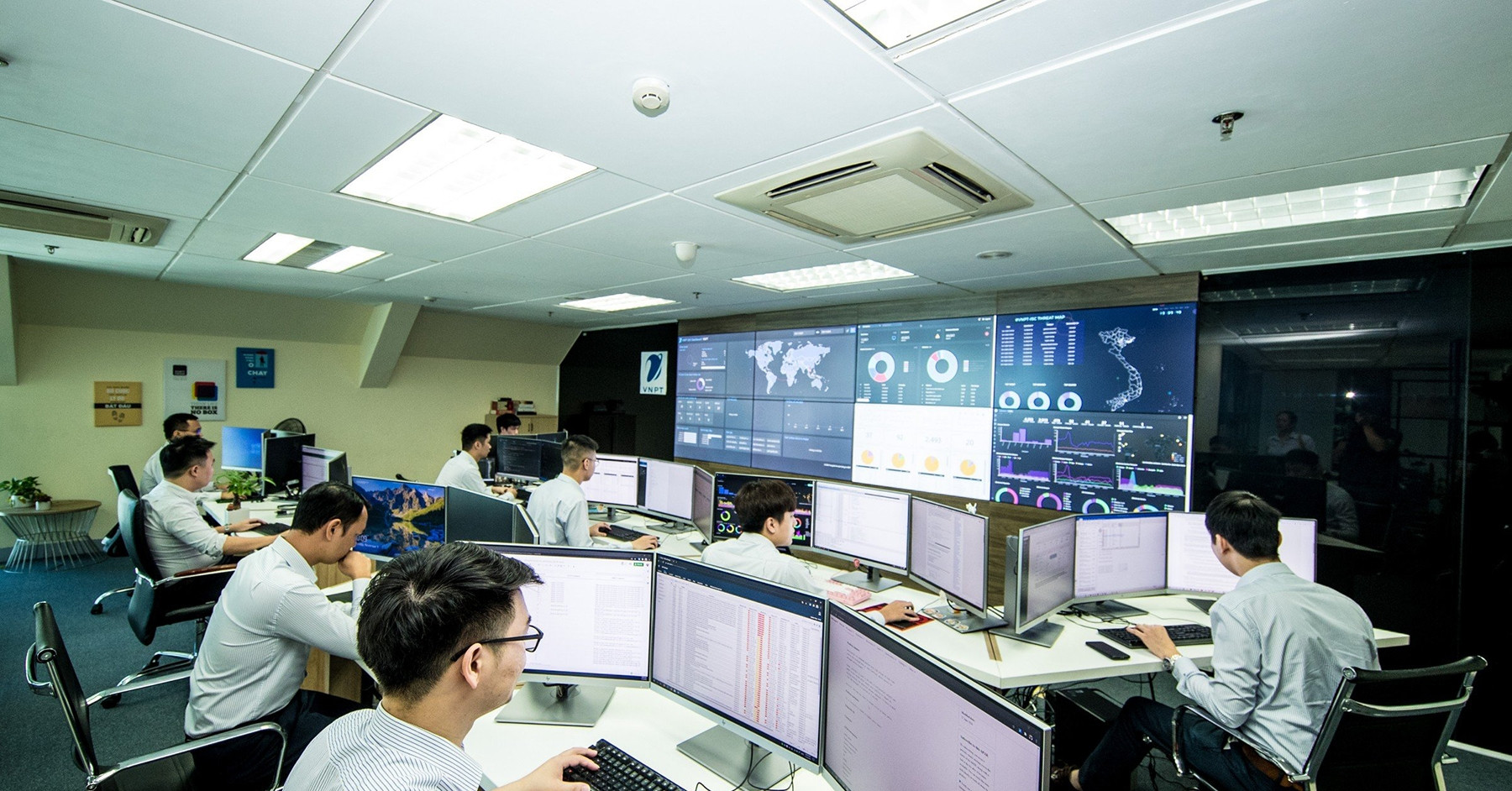 Vi Sao Viet Nam Phai Tu Chu An Ninh Mang De Lam Tru Cot Cua Quoc Gia So 828