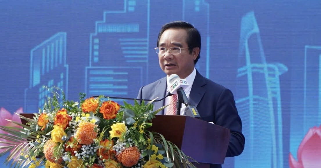 Viec Trong Nguoi Bat Dau Tu Giao Duc Nhan Cach 1898