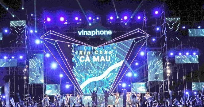 Vinaphone Mang Cong Nghe Hien Dai Den Dai Nhac Hoi Sound Freedom 2039