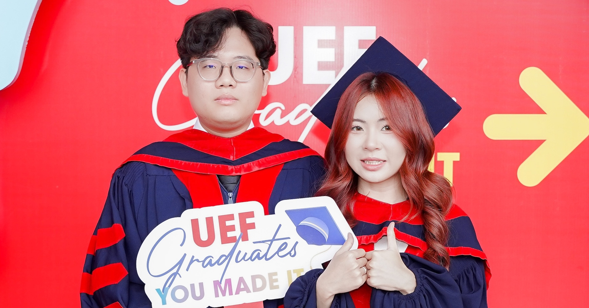 vo chong cung nhan bang tot nghiep thac si loai xuat sac 1304