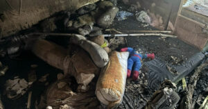 Vu Chay Quan An 4 Nguoi Tu Vong Cha Gao Khoc Truoc Bien Lua Cau Cuu 2 Con 1477