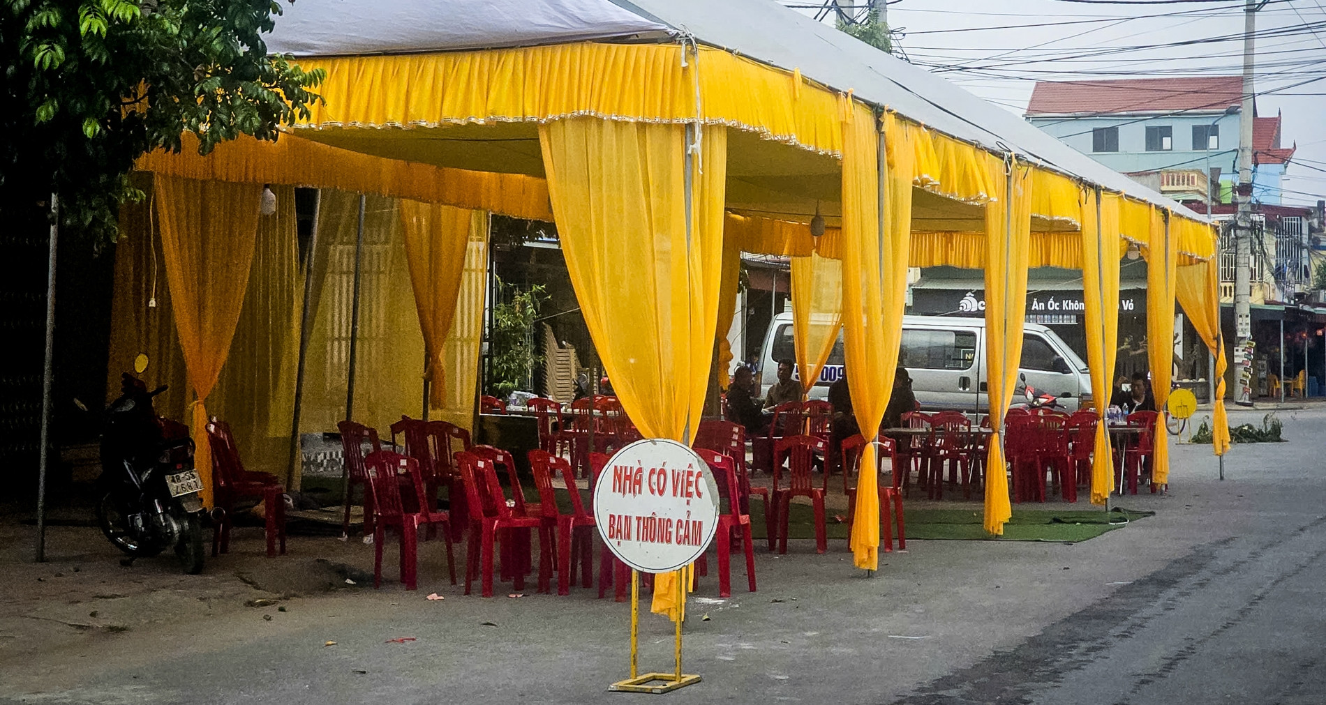 Vu Tai Nan 4 Nguoi Di Dam Cuoi Tu Vong Tren Cao Toc That Long Dam Tang O Ninh Binh 664
