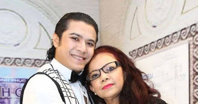 xot xa hinh anh me ca si kasim hoang vu dau don om quan tai con trai 282