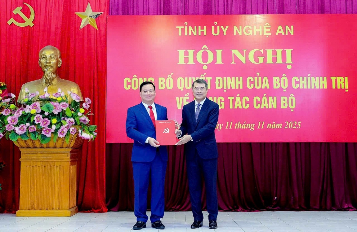 Z7211579258109 Ae551Fc758C007A892D9123D46Ee654520251111105633